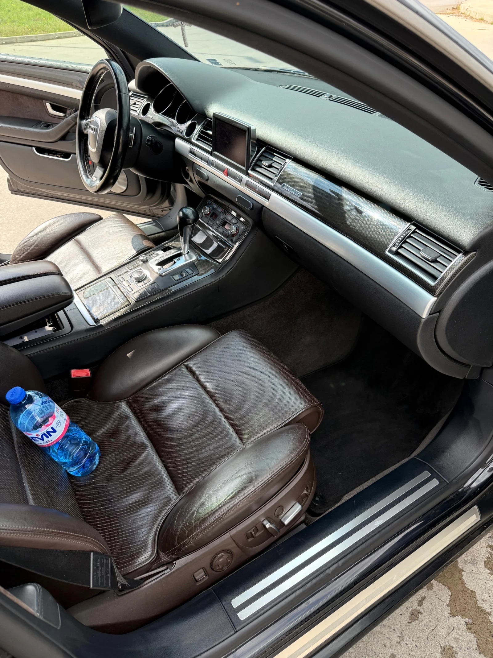 Audi S8 5.2, снимка 13 - Автомобили и джипове - 54237513