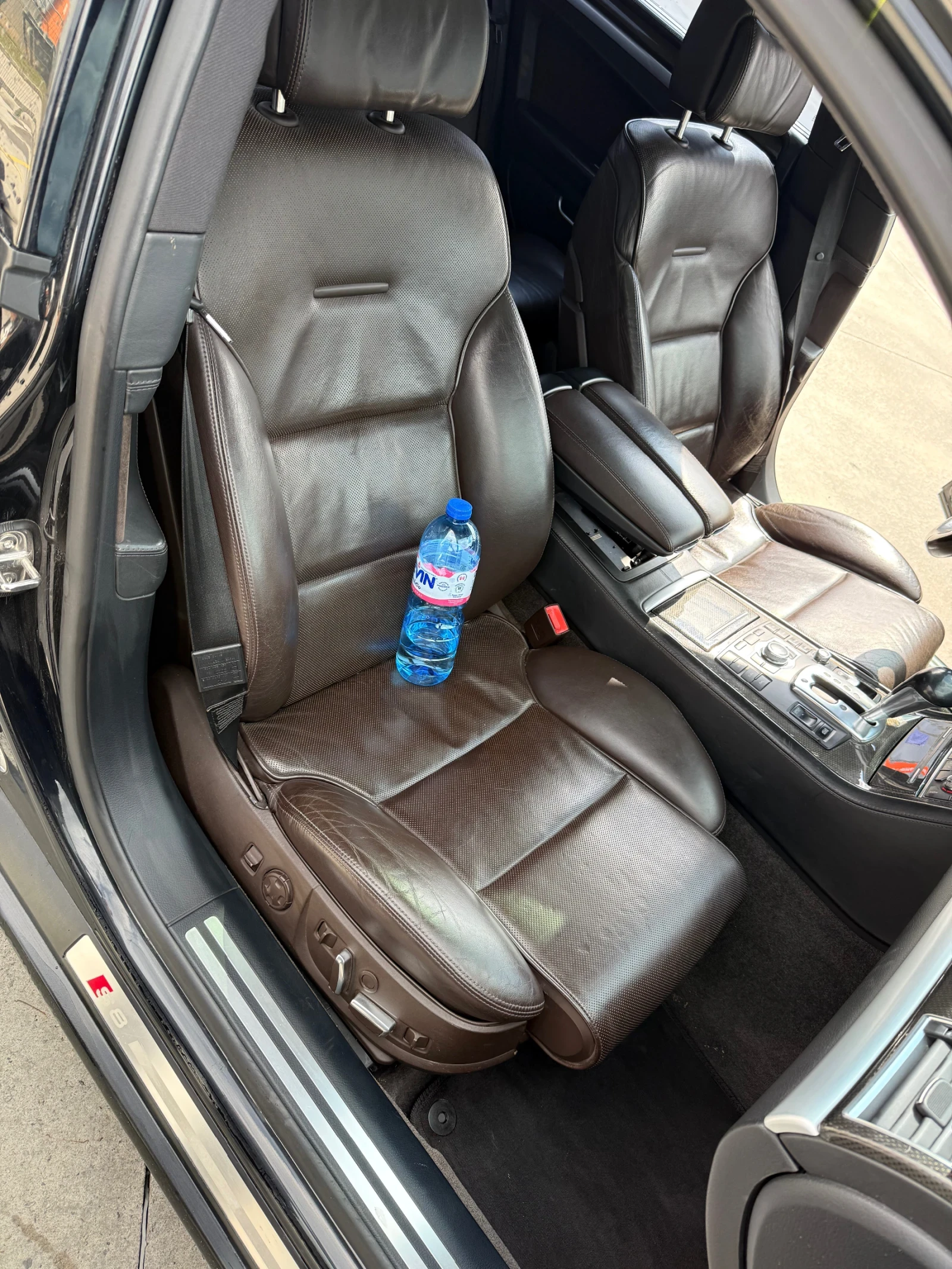 Audi S8 5.2, снимка 12 - Автомобили и джипове - 54237513