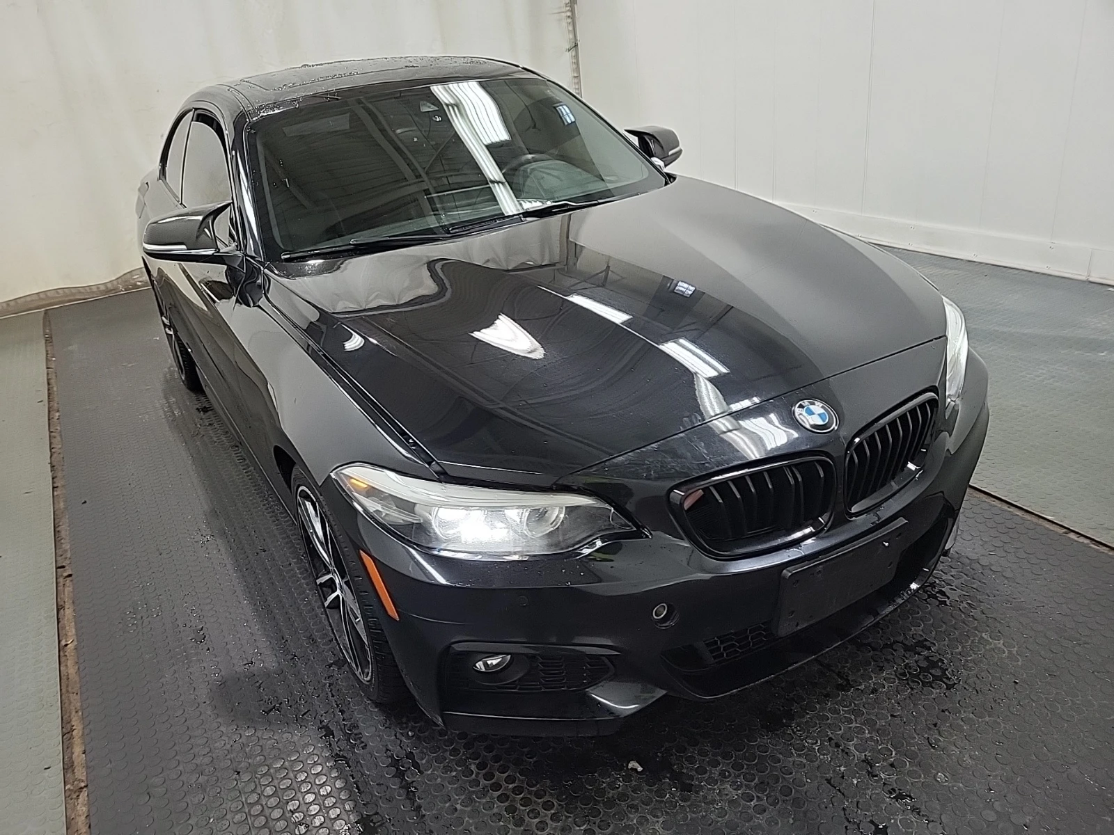 BMW 230 i xDrive Coupe, снимка 2 - Автомобили и джипове - 54427671