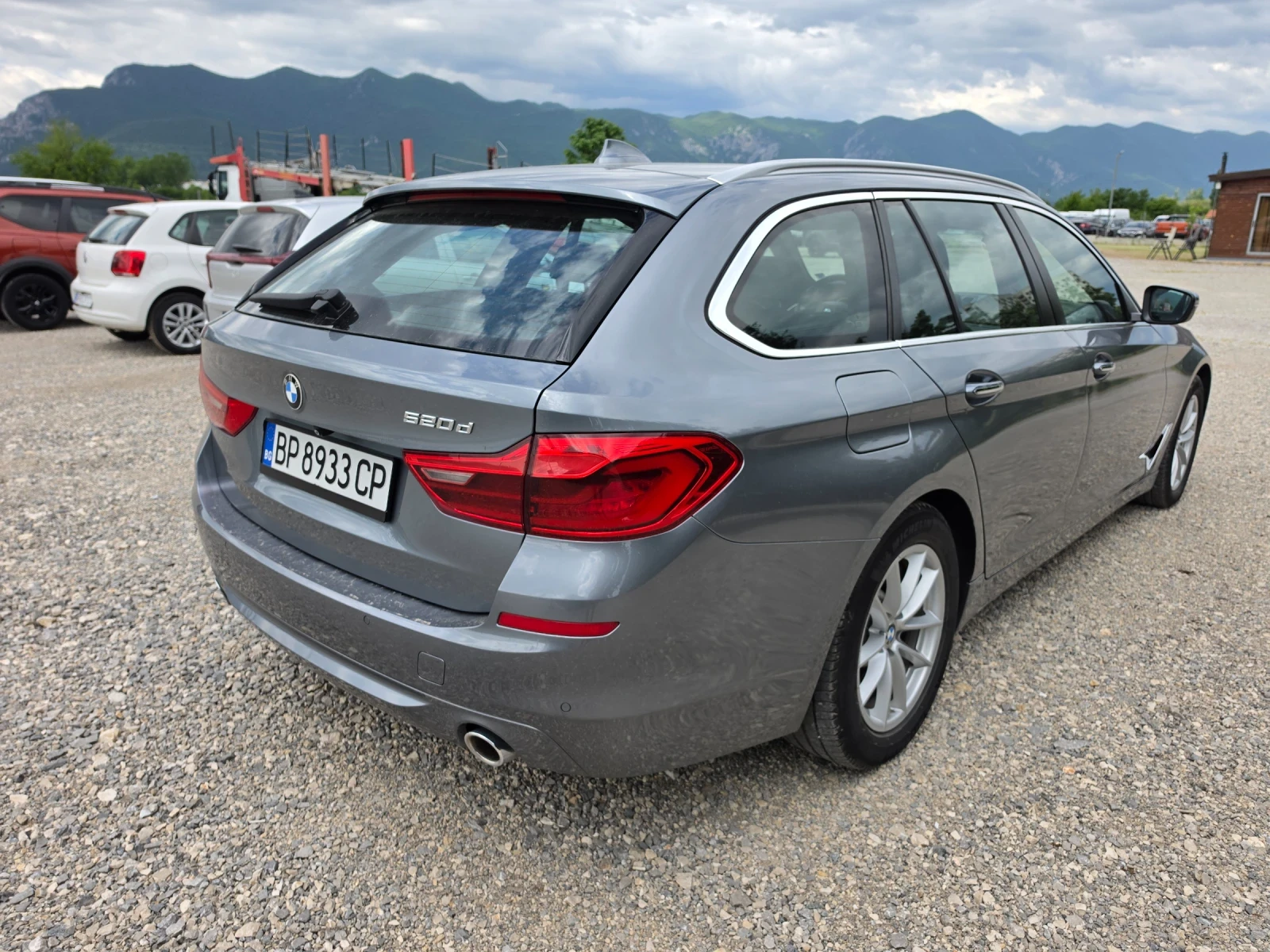 BMW 520 2.0d, снимка 6 - Автомобили и джипове - 54725157