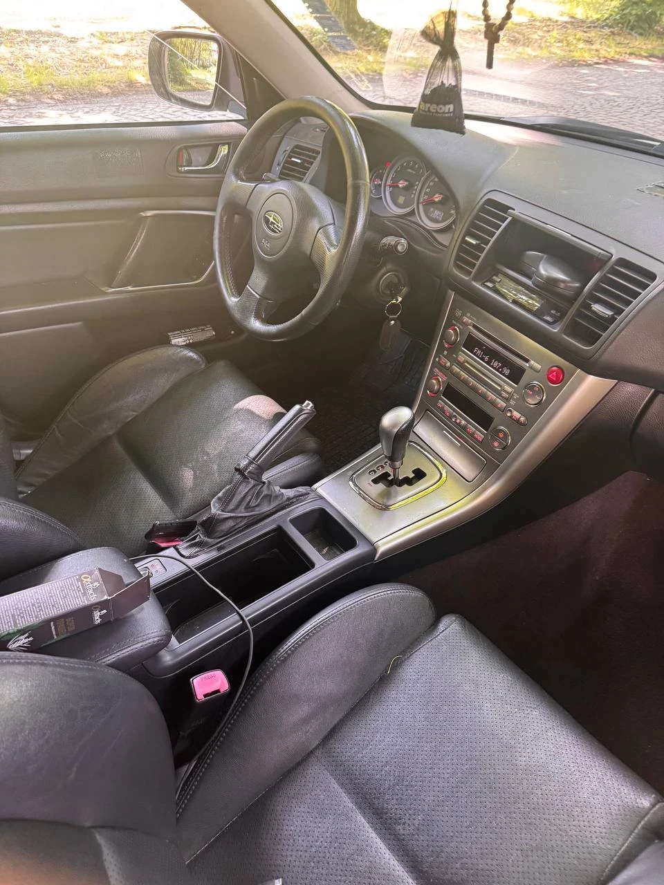 Subaru Legacy 2.5, снимка 10 - Автомобили и джипове - 54794006