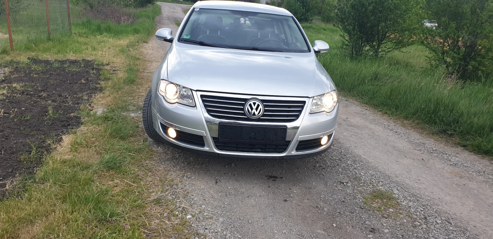 VW Passat 1.9/ 105 ks, снимка 12 - Автомобили и джипове - 55080281