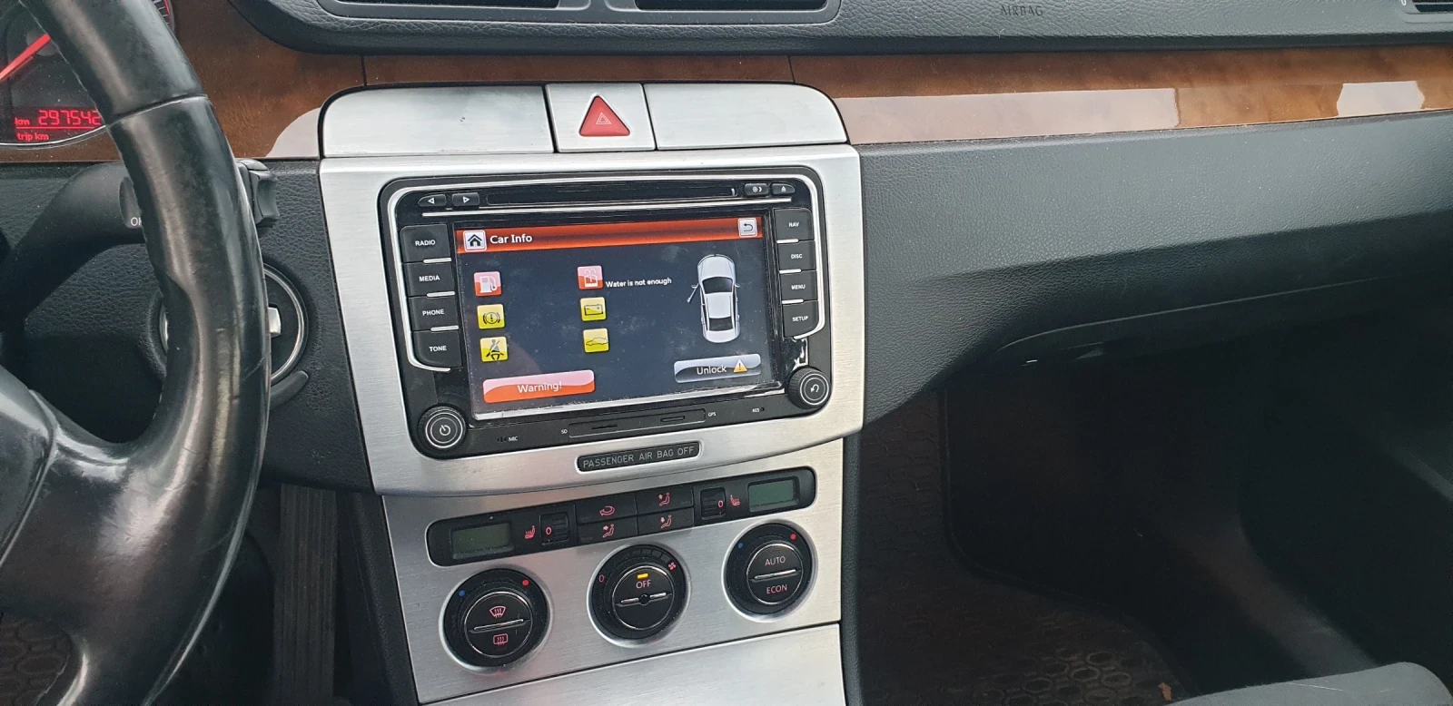 VW Passat 1.9/ 105 ks, снимка 6 - Автомобили и джипове - 55080281