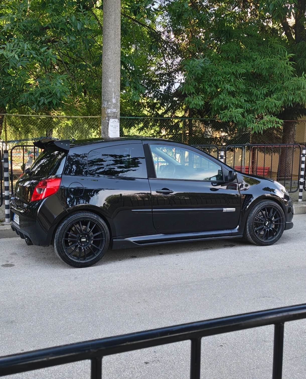 Renault Clio Sport 197, снимка 6 - Автомобили и джипове - 55229073