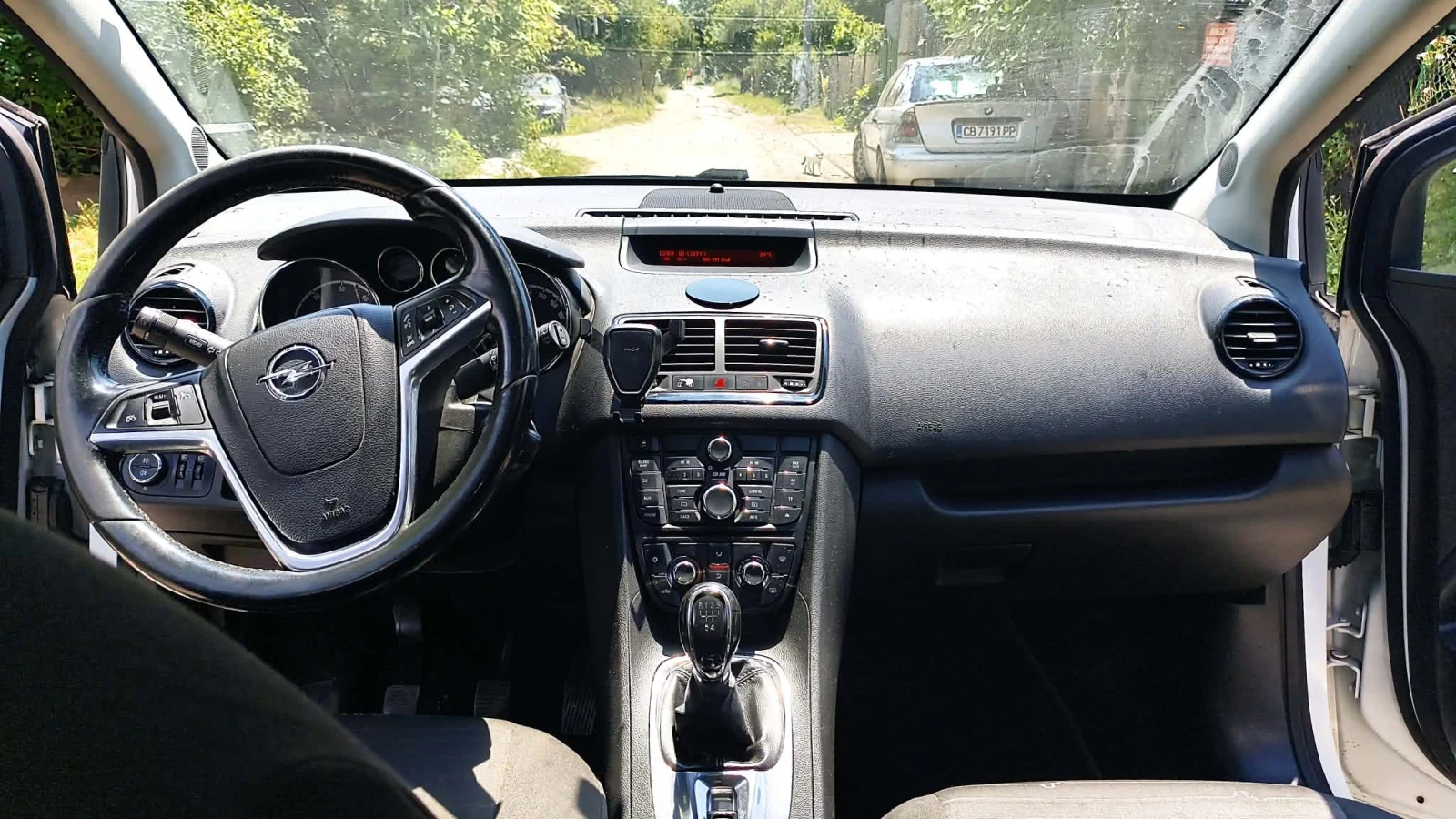 Opel Meriva, снимка 8 - Автомобили и джипове - 55326725