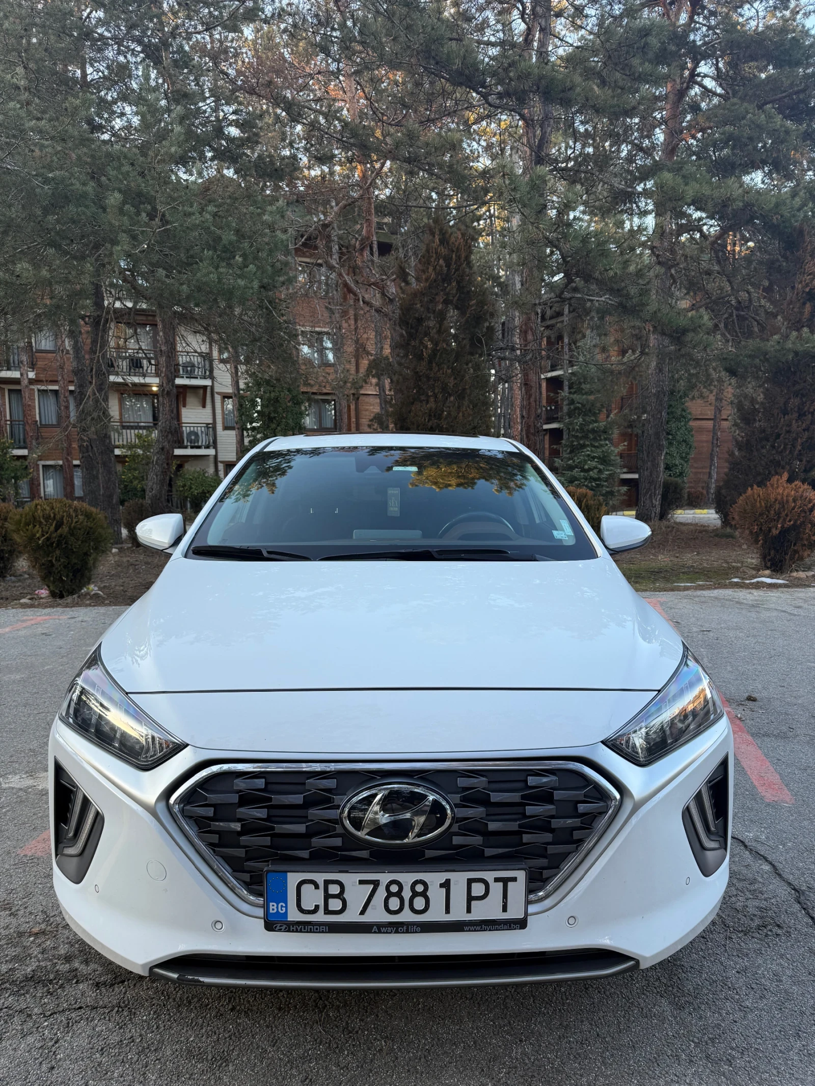 Hyundai Ioniq, снимка 2 - Автомобили и джипове - 55426620