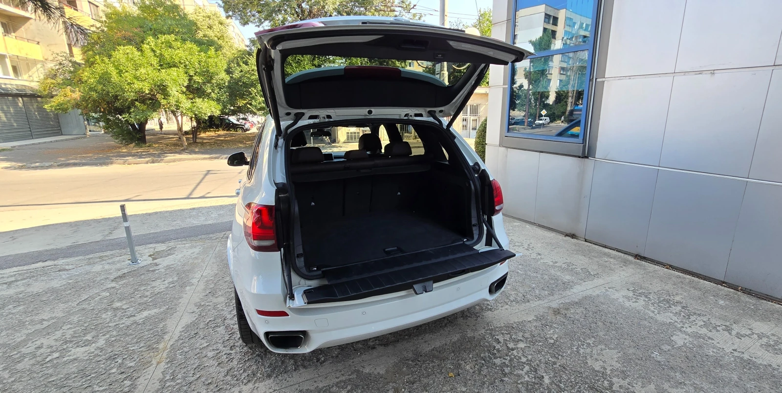 BMW X5M, снимка 8 - Автомобили и джипове - 55610046