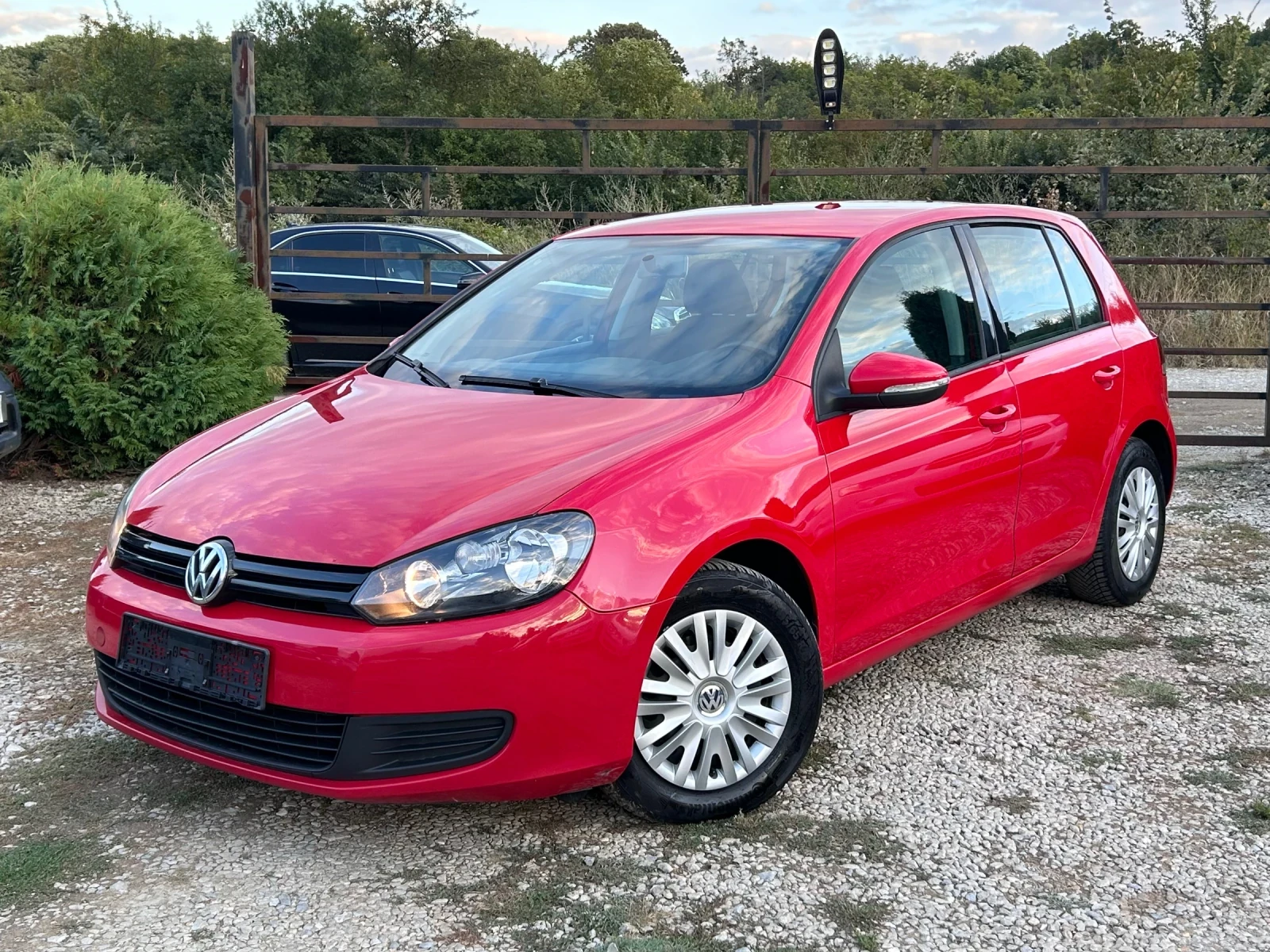 VW Golf VI 1.4 КЛИМАТРОНИК 80к.с, снимка 3 - Автомобили и джипове - 56074892