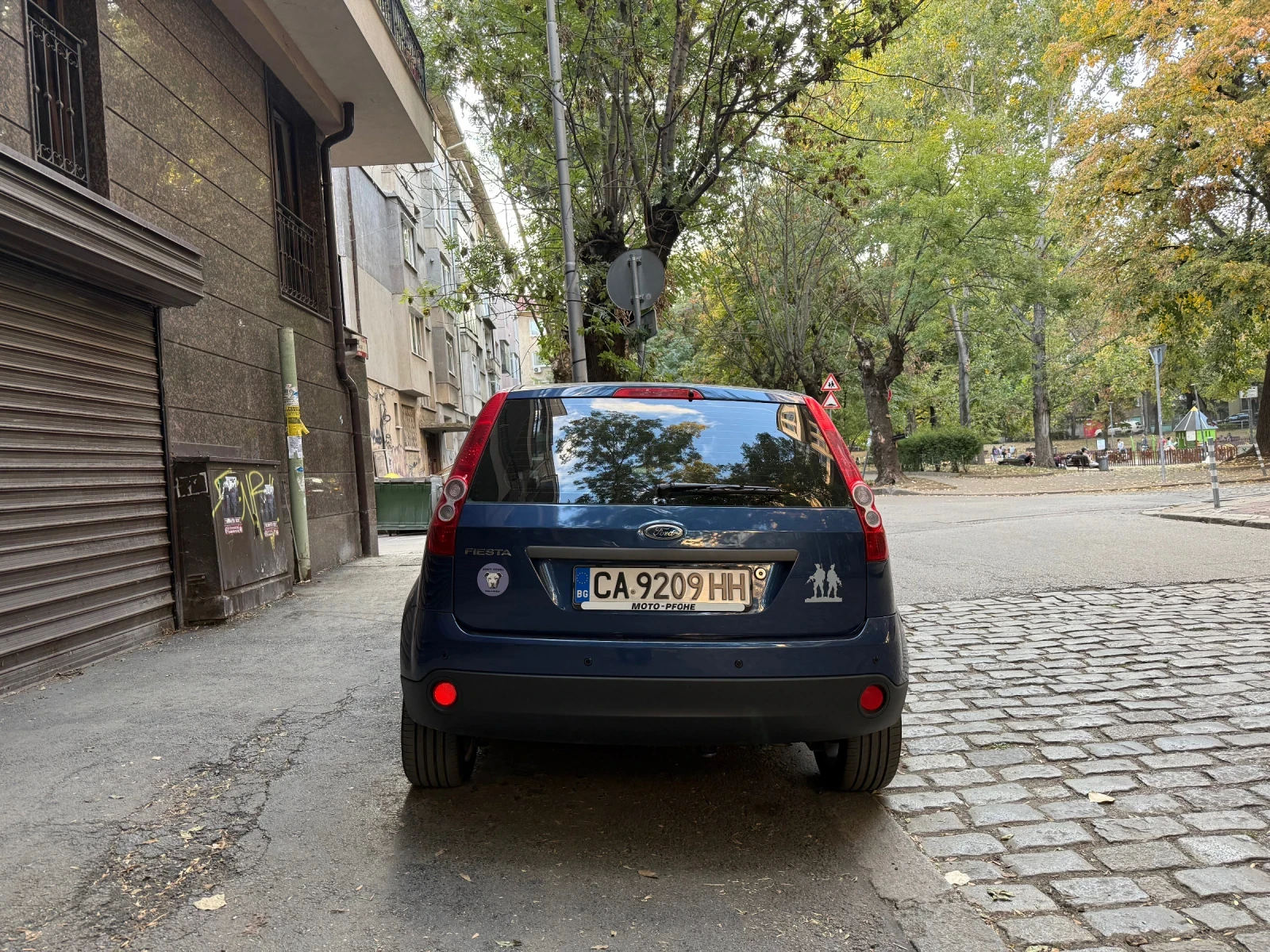 Ford Fiesta 1.4, снимка 5 - Автомобили и джипове - 56442507