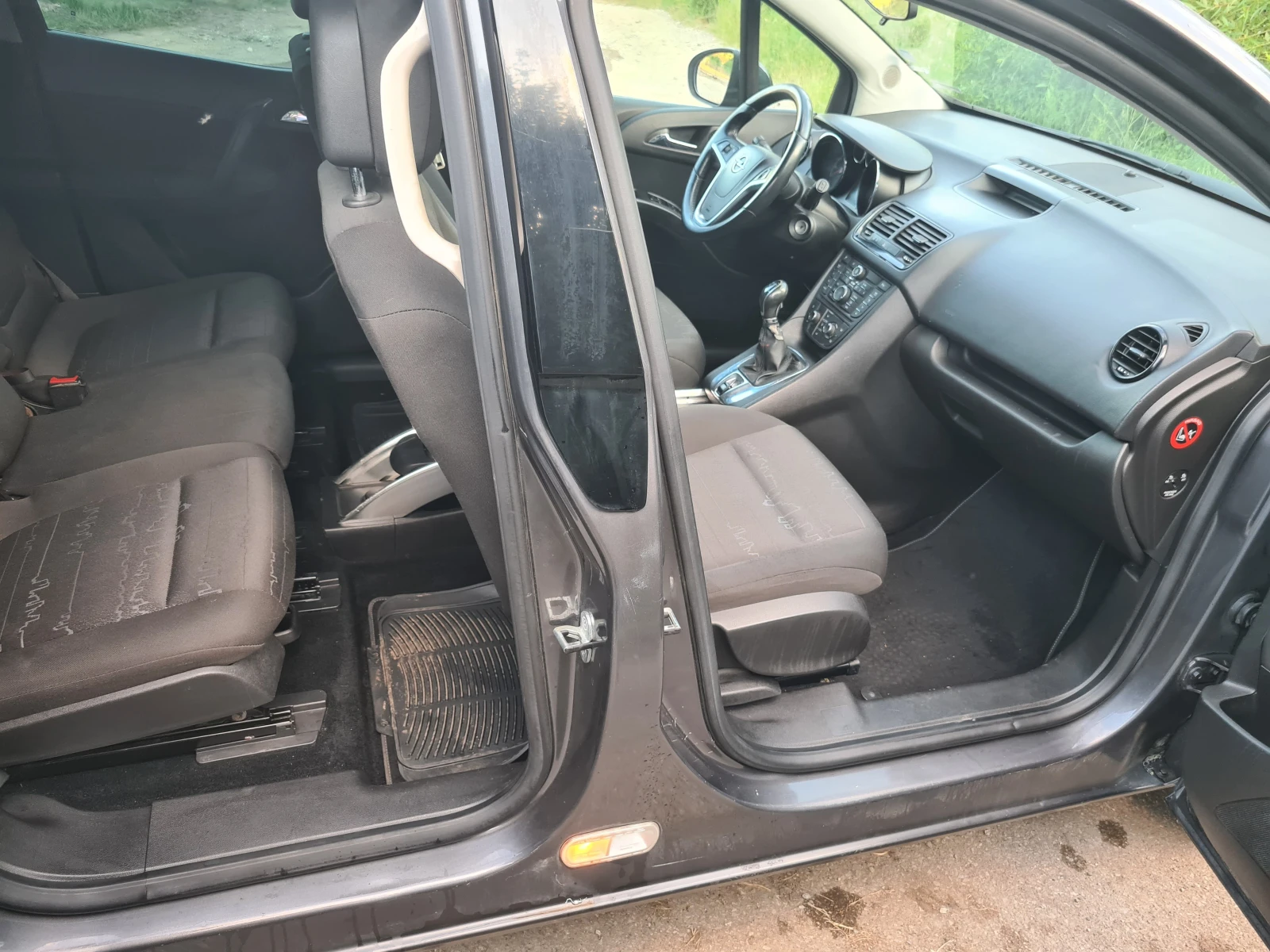 Opel Meriva 1.4 turbo 6 speed, снимка 8 - Автомобили и джипове - 56661377