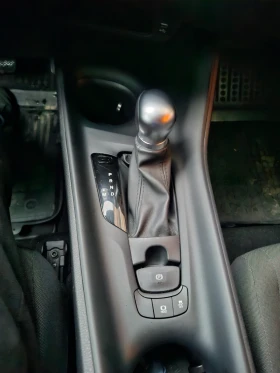 Toyota C-HR Бензин, снимка 9