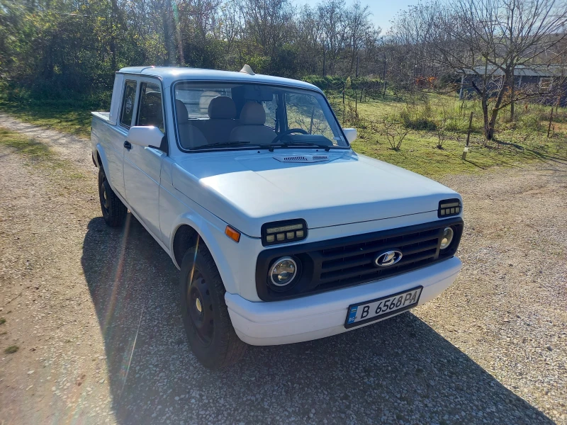 Lada Niva, снимка 5 - Автомобили и джипове - 48071477