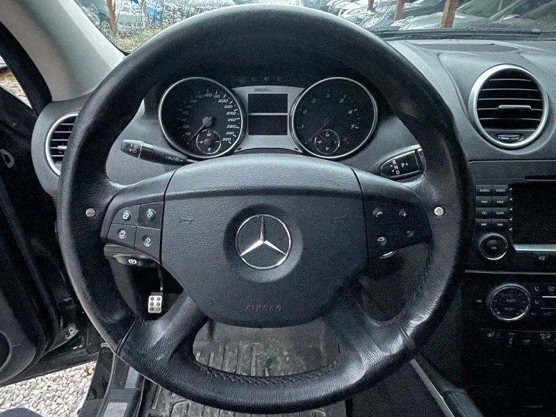 Mercedes-Benz ML 63 AMG 510 HP, снимка 8 - Автомобили и джипове - 48181160