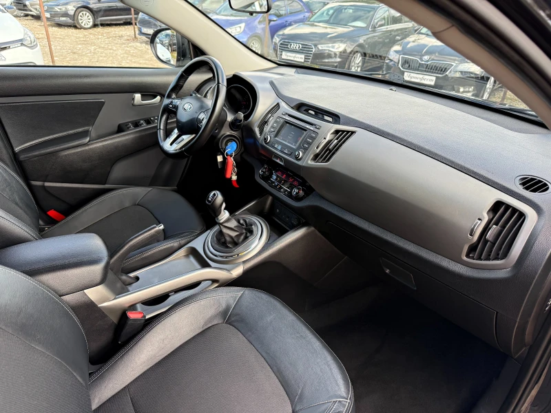 Kia Sportage 1.7CRDI КАМЕРА ЕВРО-5Б, снимка 8 - Автомобили и джипове - 52021422