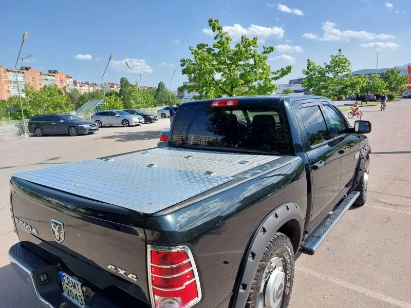 Dodge RAM 1500 Hemi 5.7, снимка 2 - Автомобили и джипове - 52324467