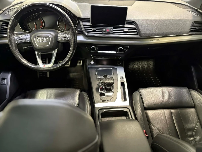 Audi Q5 Progressiv, снимка 7 - Автомобили и джипове - 52615695