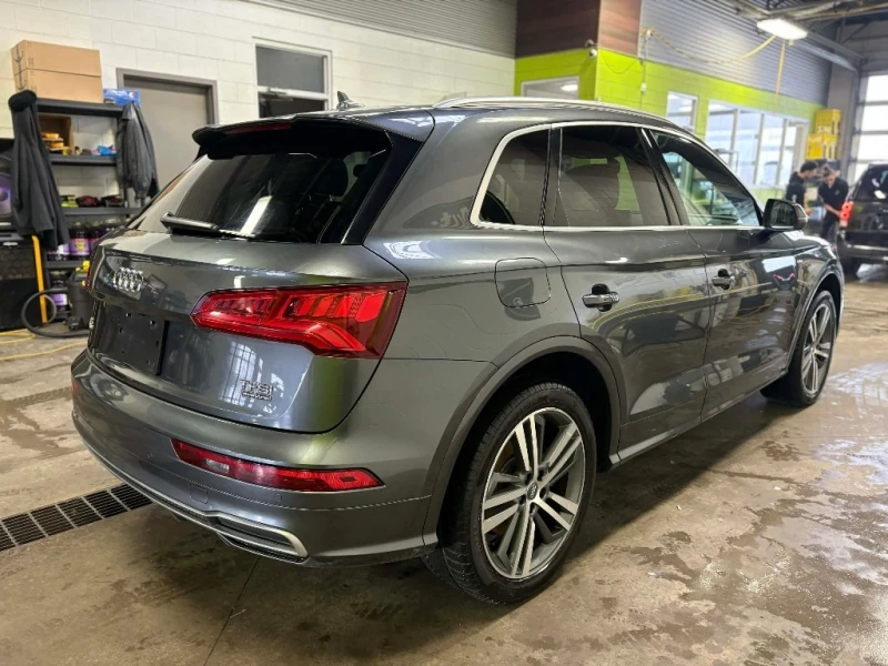 Audi Q5 Progressiv, снимка 6 - Автомобили и джипове - 52615695