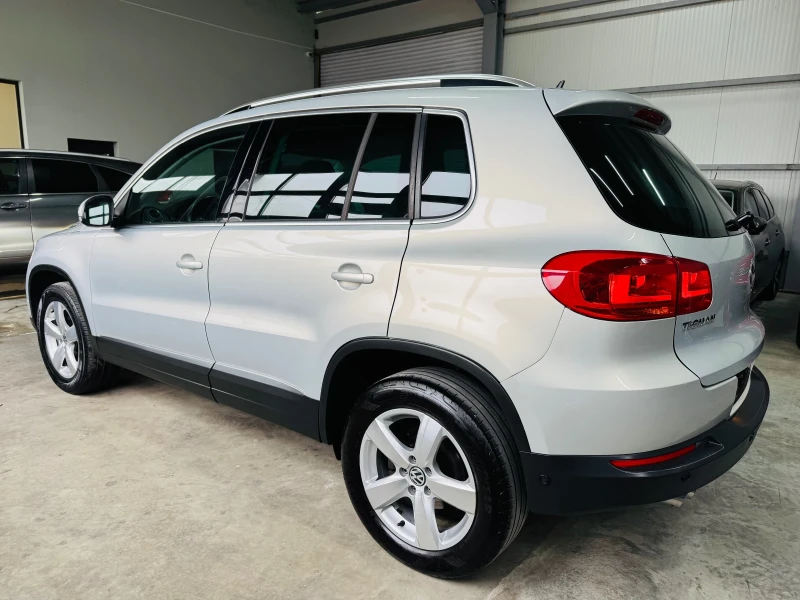 VW Tiguan * 2.0TDI* FACE* LED* NAVI* , снимка 4 - Автомобили и джипове - 52787337