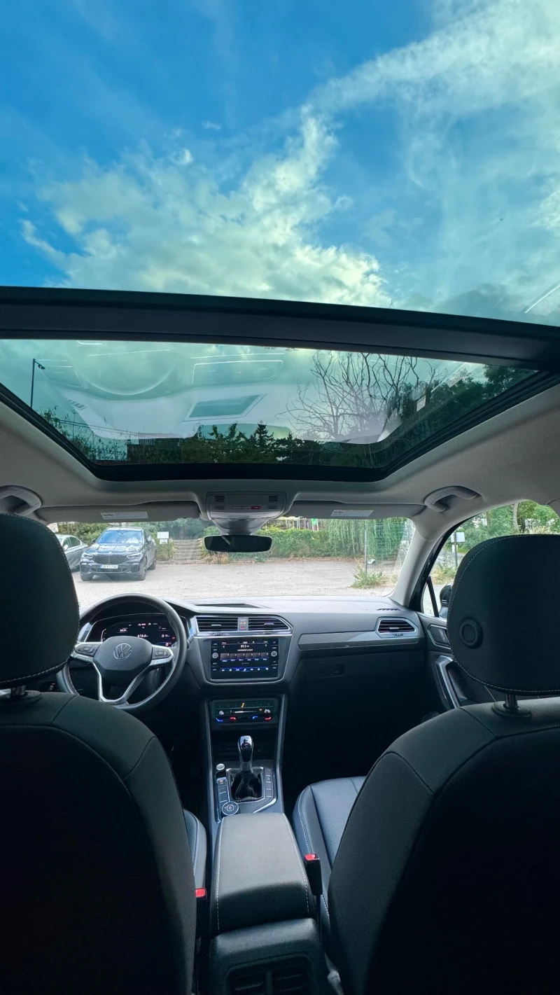 VW Tiguan, снимка 11 - Автомобили и джипове - 52869109