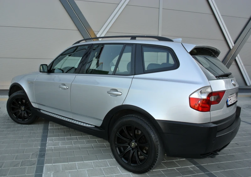 BMW X3 3.0D  АВТОМАТ/ПАНОРАМА/СПОРТ ПАКЕТ, снимка 4 - Автомобили и джипове - 52879839