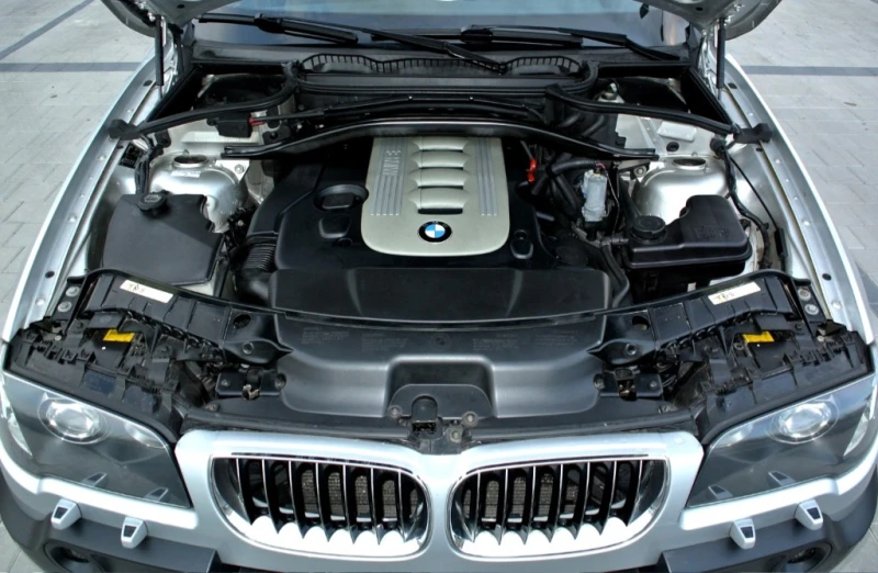 BMW X3 3.0D  АВТОМАТ/ПАНОРАМА/СПОРТ ПАКЕТ, снимка 17 - Автомобили и джипове - 52879839