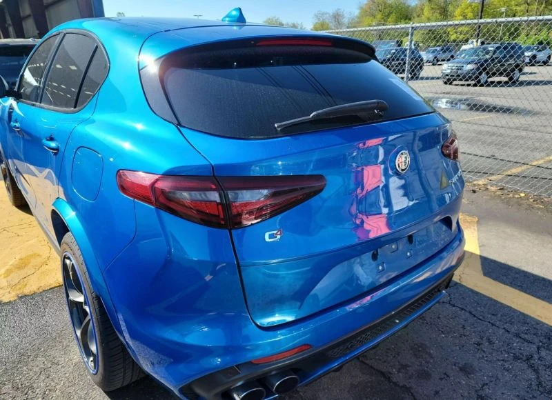 Alfa Romeo Stelvio QUADRIFOGLIO CARFAX АВТО КРЕДИТ , снимка 5 - Автомобили и джипове - 49514840