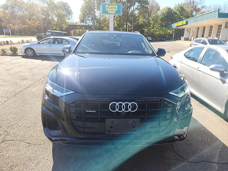 Audi Q8 ОБДУХ* LANE ASSIST* AMBIENT* BLACK OPTIC* KEYLESS* - 49500 лв. / 25308.95 € - 42439920 1