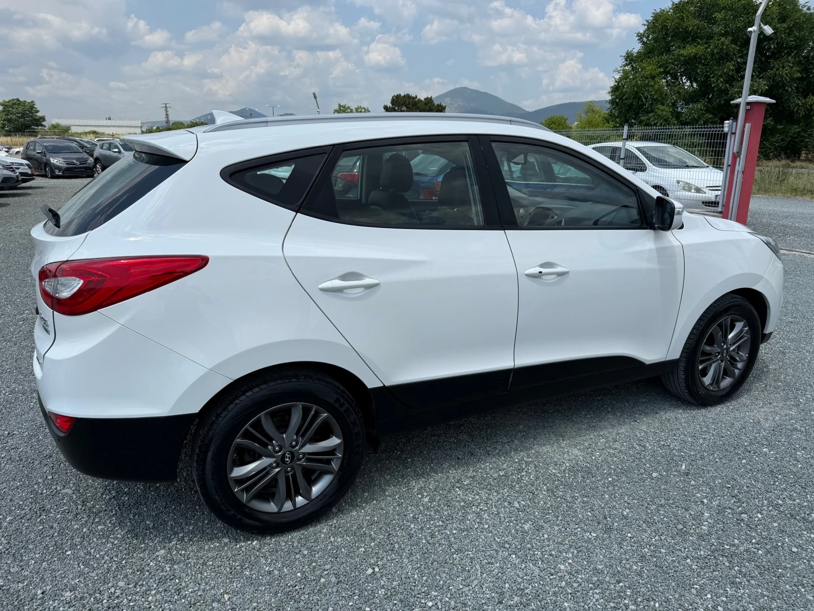 Hyundai IX35 (KATO НОВА)^(4x4) - изображение 5