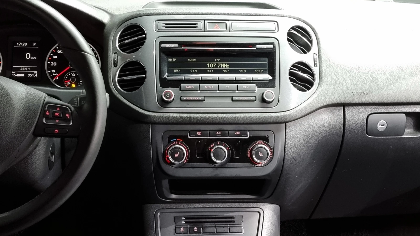 VW Tiguan 2.0TDI COMFORT | Mobile.bg   13