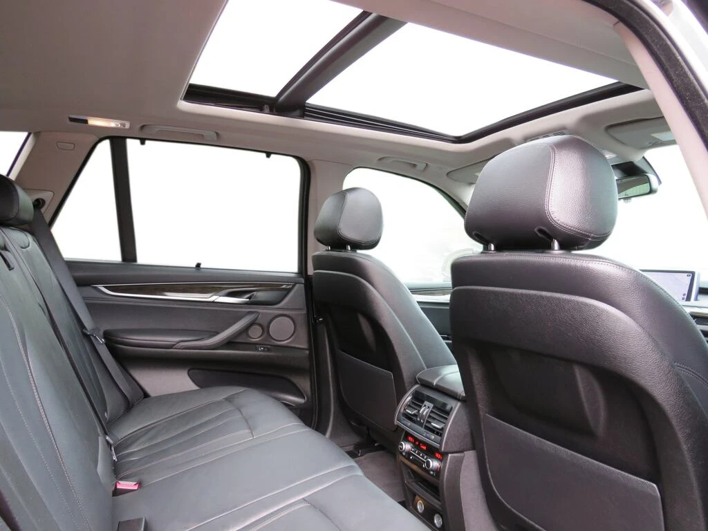 BMW X5 * AWD xDrive35d DIESEL w/Collision Assist HUD Pano | Mobile.bg   15