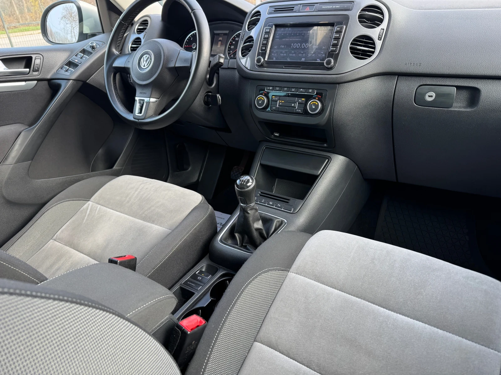 VW Tiguan * 2.0TDI* FACE* LED* NAVI*  - изображение 9