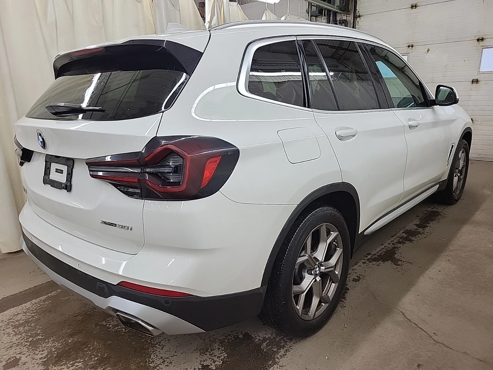 BMW X3 xDrive * * CARFAX * * АВТО КРЕДИТ * * , снимка 4 - Автомобили и джипове - 53789501