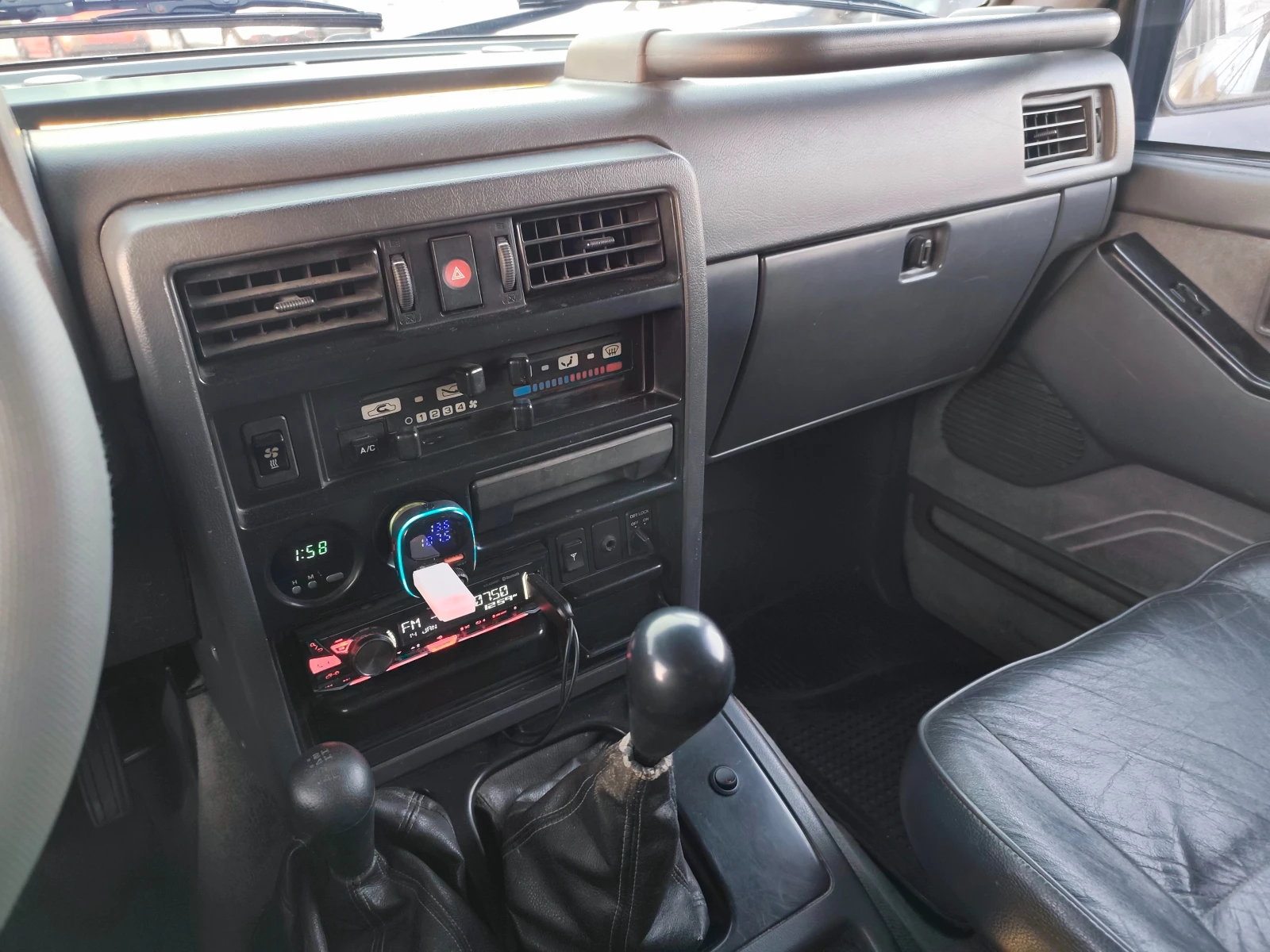 Nissan Patrol 2.8GR КЛИМАТИК, снимка 14 - Автомобили и джипове - 53851204