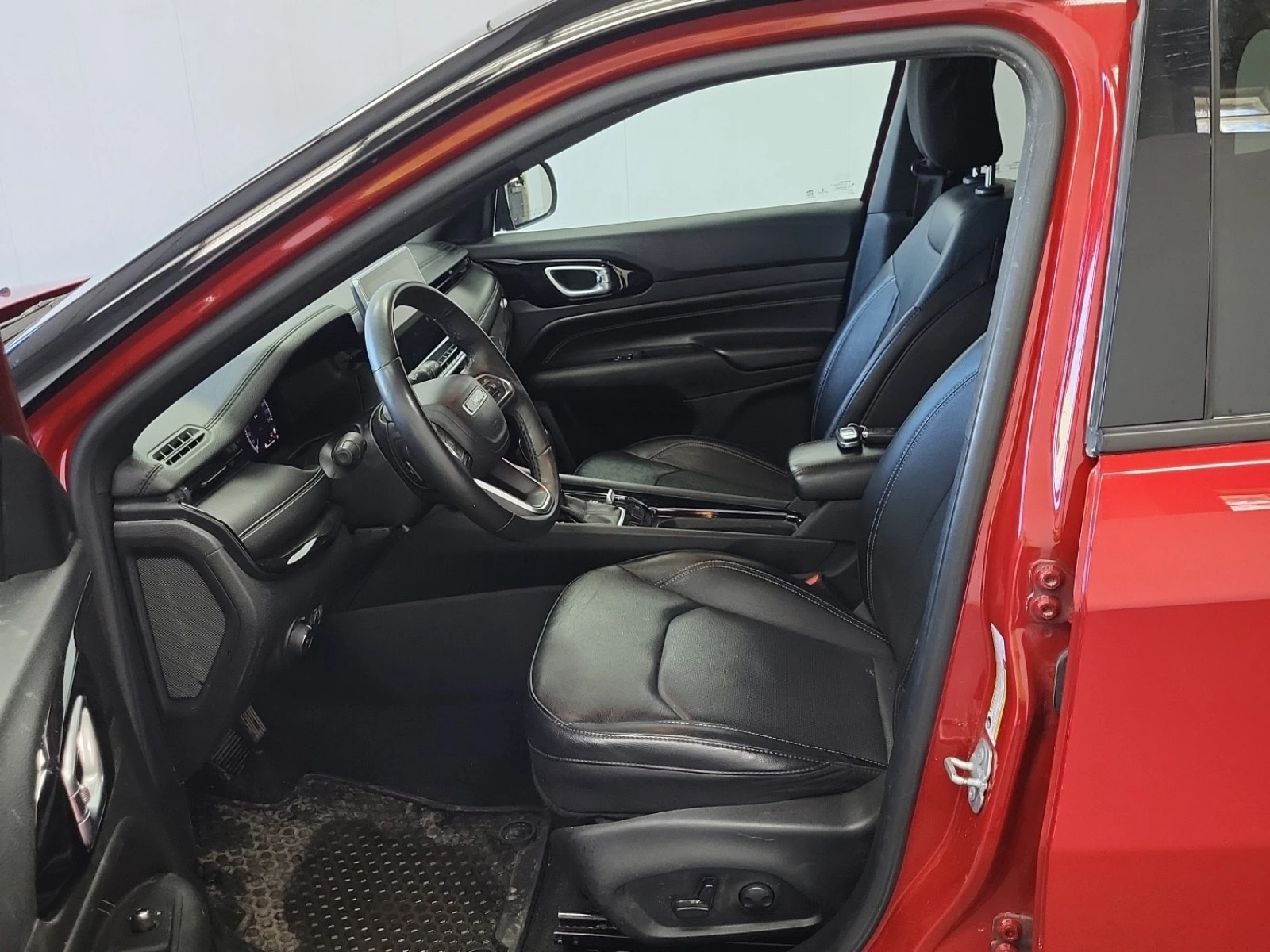 Jeep Compass 2L 4cyl 4WD, снимка 5 - Автомобили и джипове - 53865931