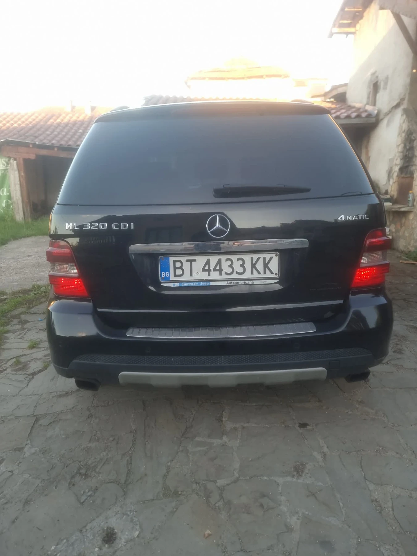 Mercedes-Benz ML 320, снимка 2 - Автомобили и джипове - 54597991
