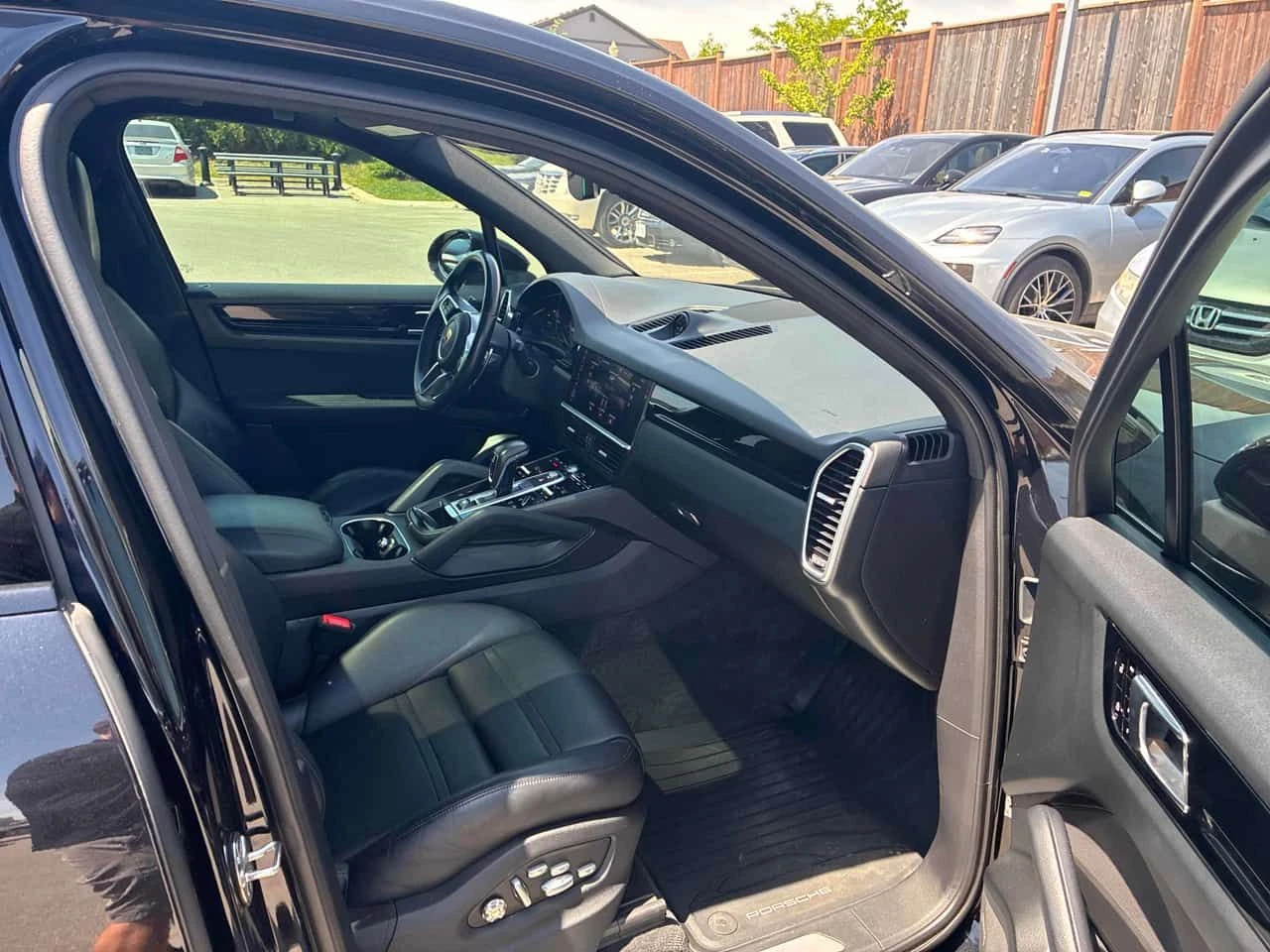Porsche Cayenne * S * CARFAX * ЦЕНА ДО БГ, снимка 16 - Автомобили и джипове - 54809779