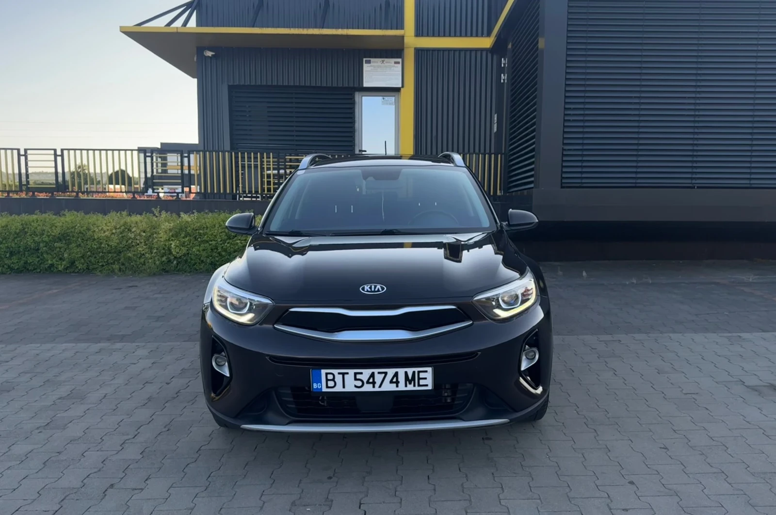 Kia Stonic 1.4 MPI 99 к.с., снимка 2 - Автомобили и джипове - 55450169