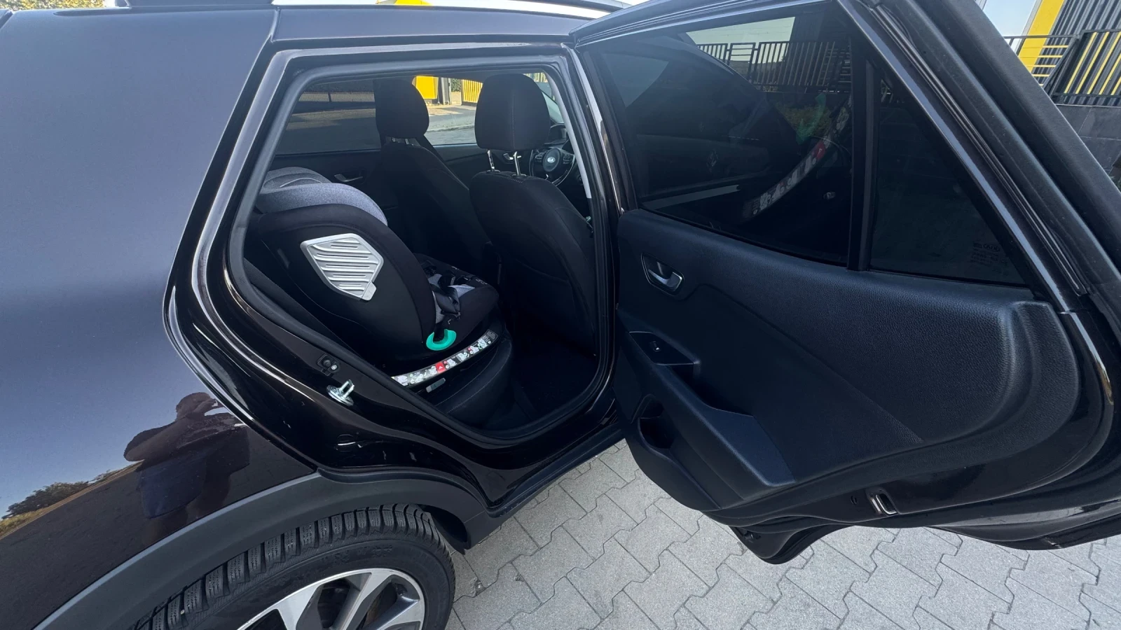 Kia Stonic 1.4 MPI 99 к.с., снимка 9 - Автомобили и джипове - 55450169