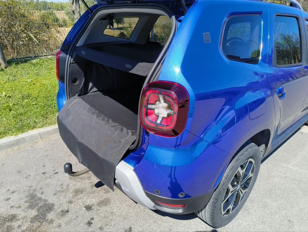 Dacia Duster Comfort Navi, снимка 5 - Автомобили и джипове - 55977925