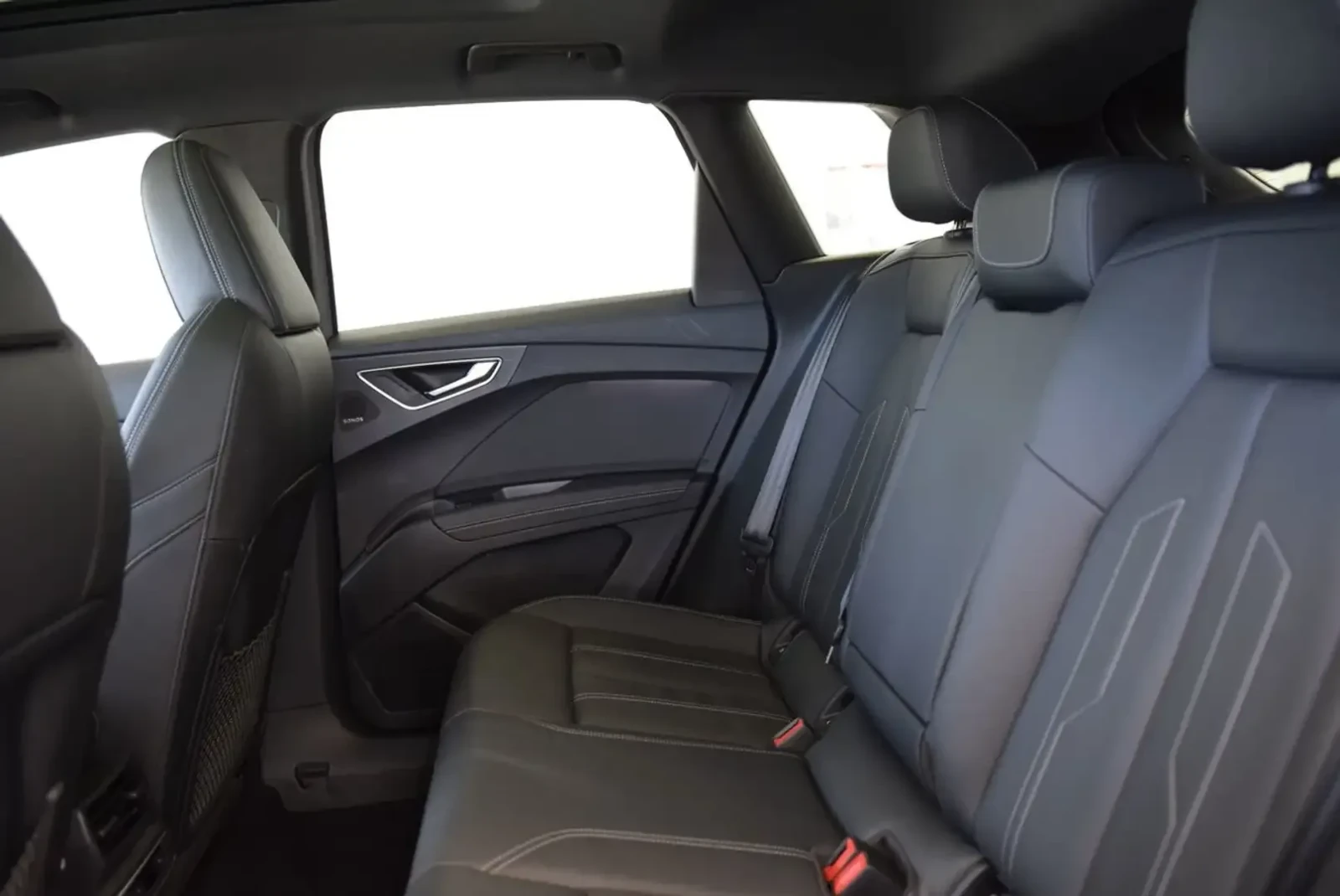 Audi Q4 e-tron 50 quattro/Technik/BLACK OPTIC/������ ���� | Mobile.bg � ����������� 7