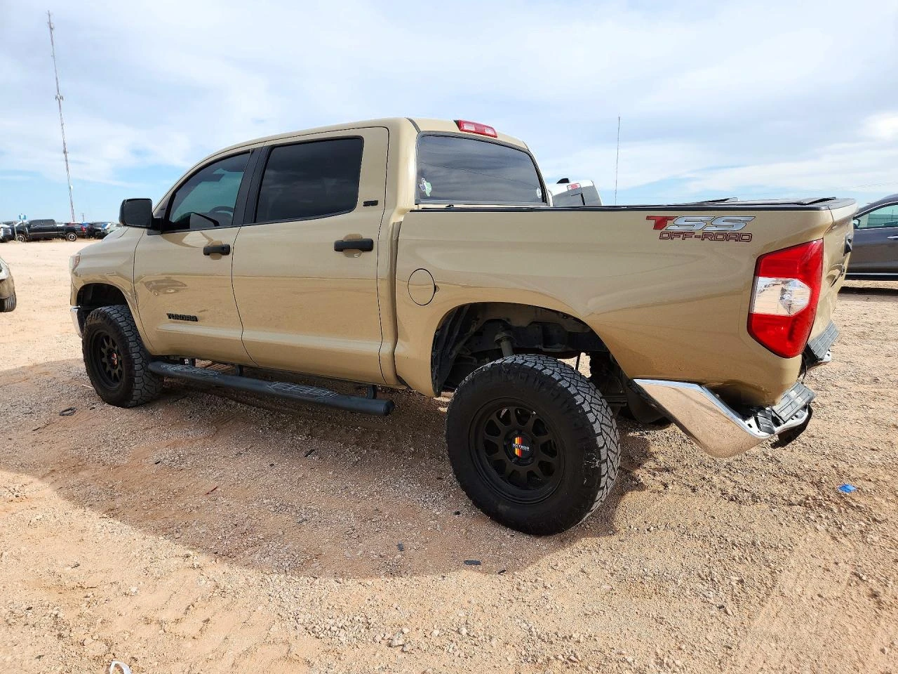 Toyota Tundra, снимка 2 - Автомобили и джипове - 56639829