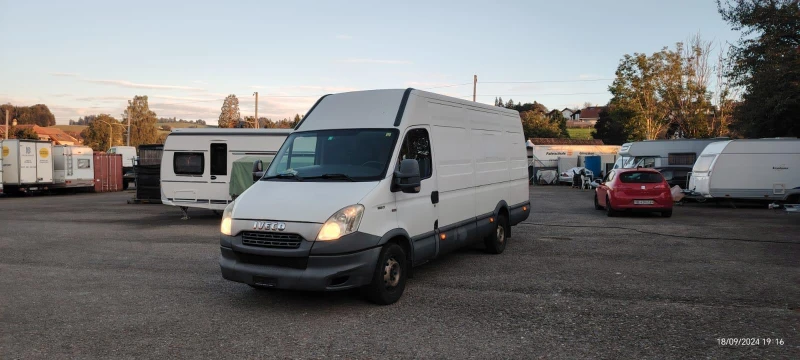 Iveco Daily 3.0 MAXI 35S17, снимка 6 - Бусове и автобуси - 47457995