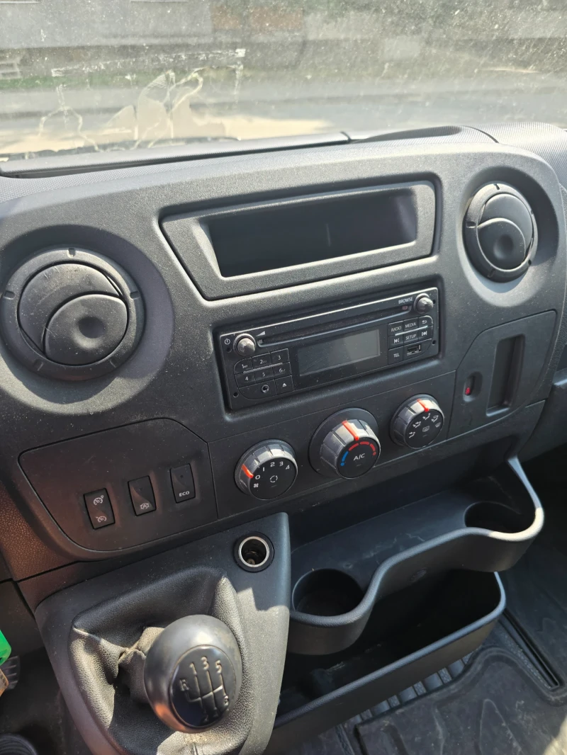 Renault Master, снимка 9 - Бусове и автобуси - 51030739