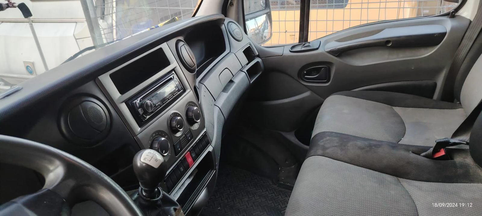 Iveco Daily 3.0d MAXI 35S17 - изображение 8