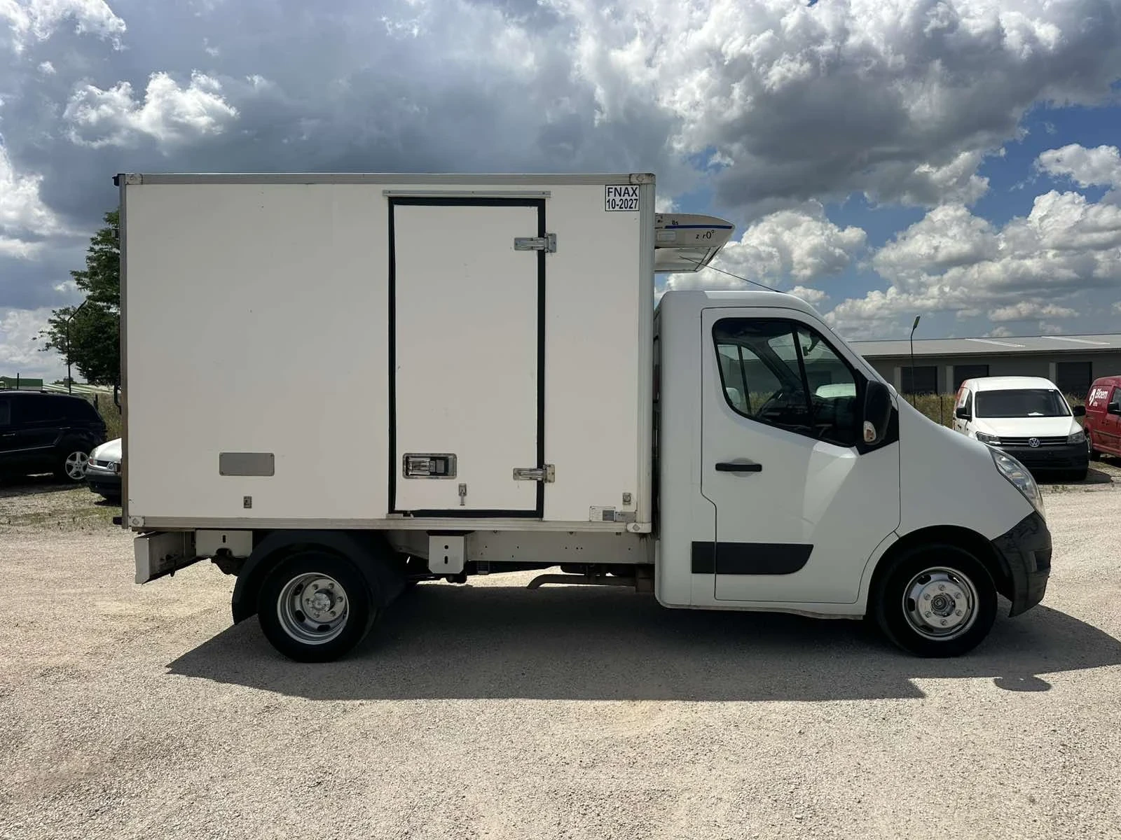 Renault Master Хладилен , снимка 6 - Бусове и автобуси - 54984559