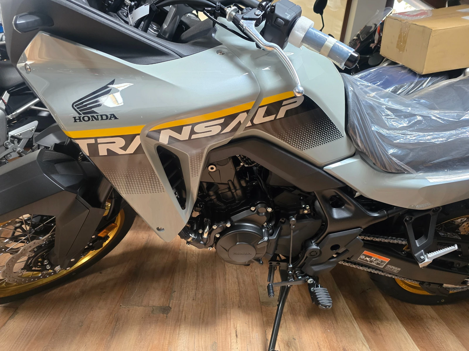 Honda Xl 750 Transalp New НАЛИЧЕН!!!!, снимка 6 - Мотоциклети и мототехника - 53477072