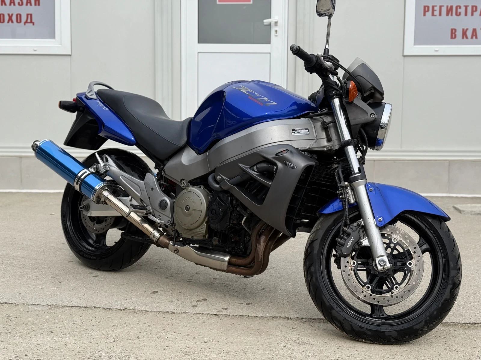 Honda X-Eleven CB1100SF , НОВИ ГУМИ , НАПЪЛНО ОБСЛУЖЕН !