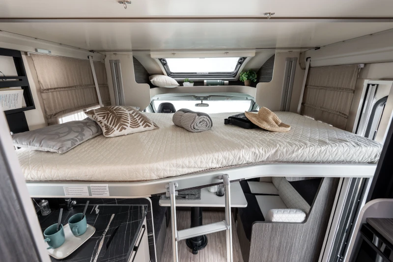 Кемпер McLouis MC4 870 2026 AT8 Тента;Солар;Медия, снимка 10 - Каравани и кемпери - 52671882