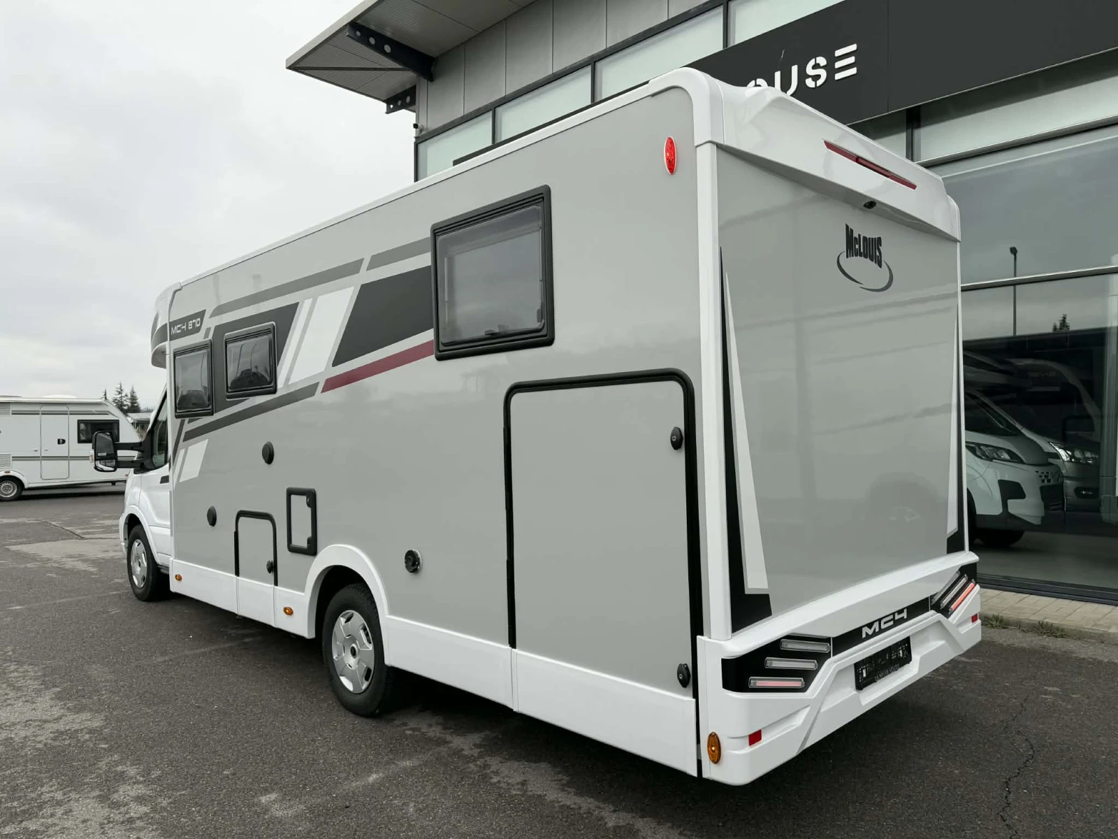 ������ McLouis MC4 881 2026 AT8 �����;�����;����� | Mobile.bg � ����������� 2