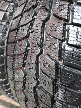 Гуми Зимни 225/70R16, снимка 1